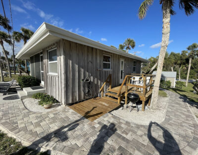 Cottage 3 – Cozy Beachfront Cottage on the Gulf